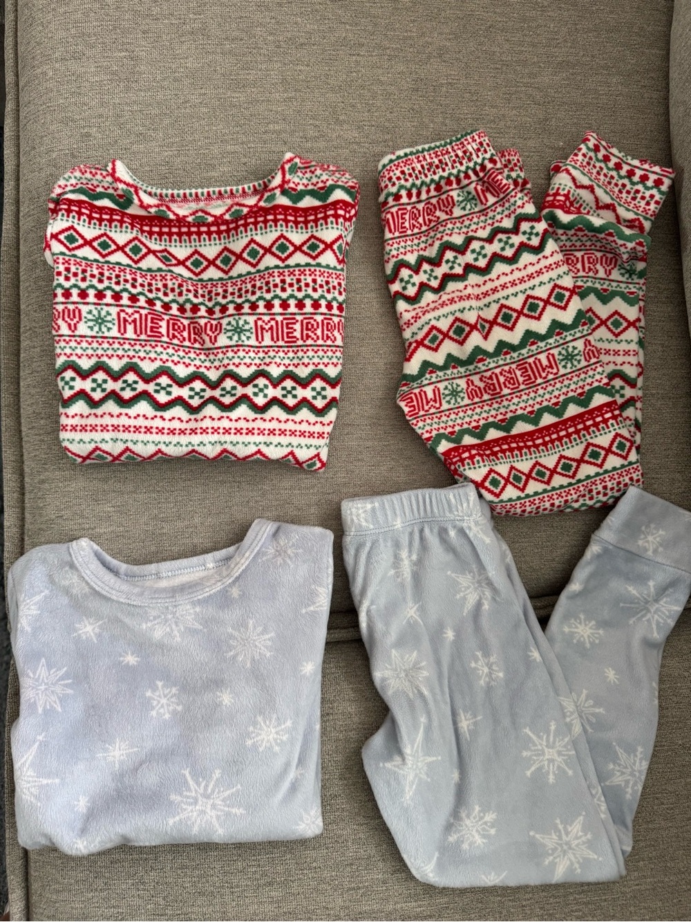 Toddler girls pajamas two pack!